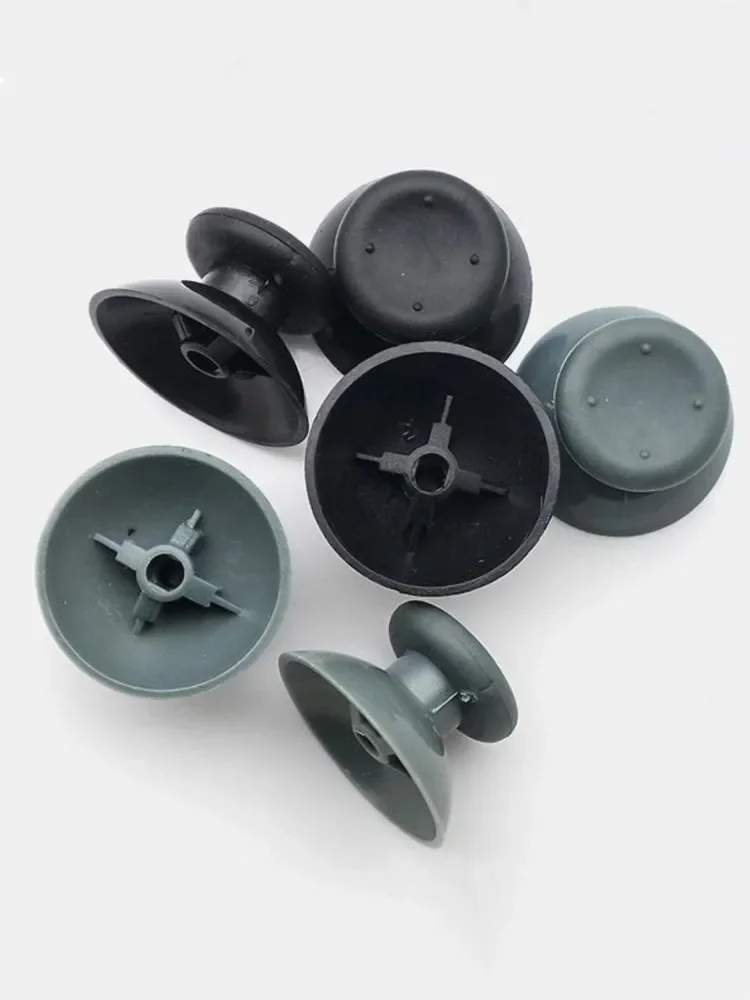 100 sztuk nakładek na analogowe gałki (thumbsticky) do kontrolera Microsoft Xbox 360, czarne/szare, grzybkowe nakładki na joystick. — zdjęcie produktu 4