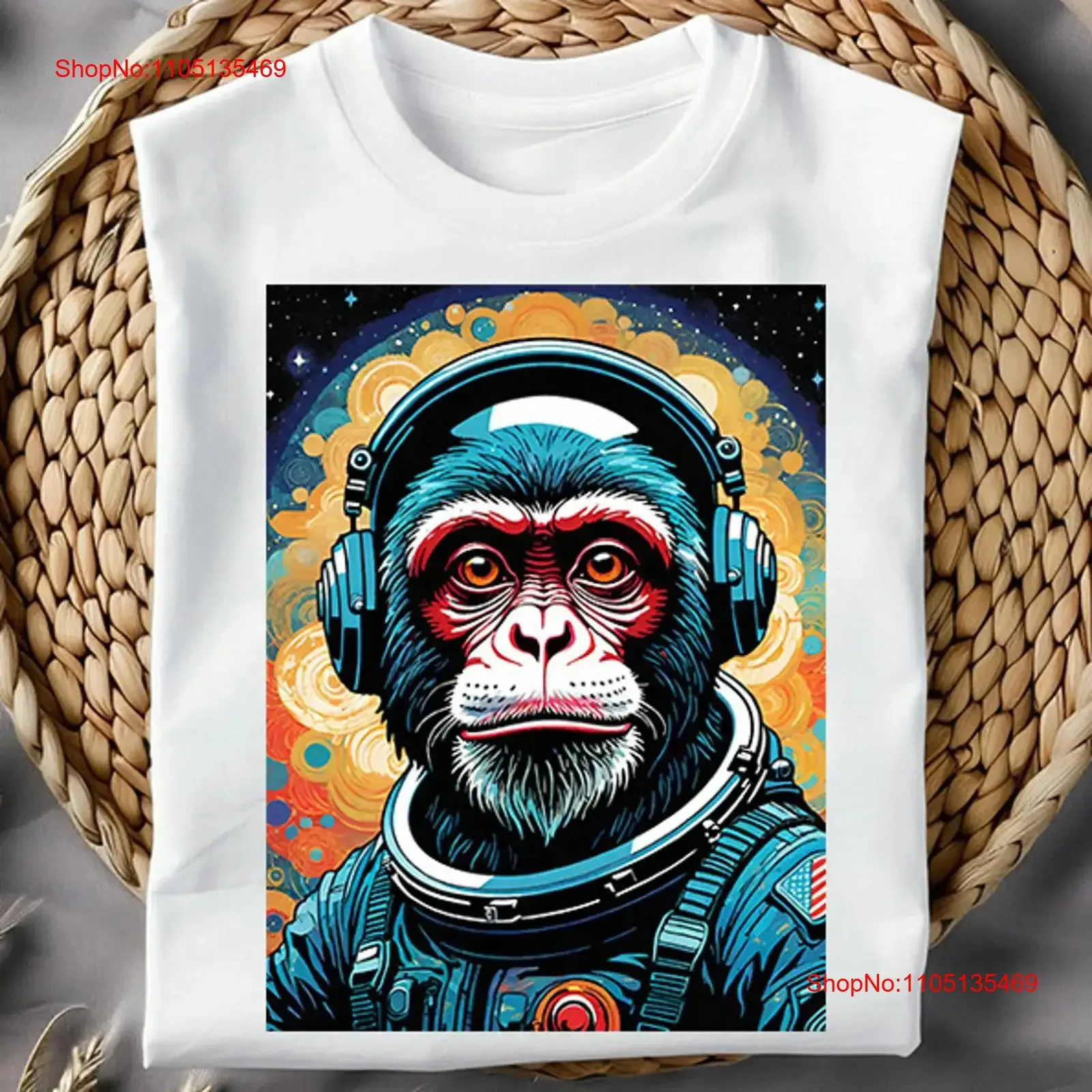 Funny T Shirt MONKEY WEARING HEADPHONES DJ Chimp Cool Music Astronaut Space vintage Washed Stylish Stretched