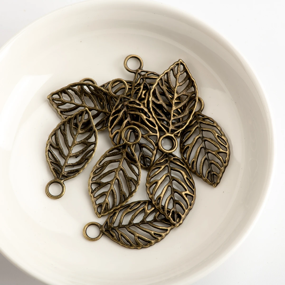 Hollow Leaf DIY Alloy Pendant For Jewelry Needlework Charms Jewelry Findings & Components For Jewelry Making #JZ105