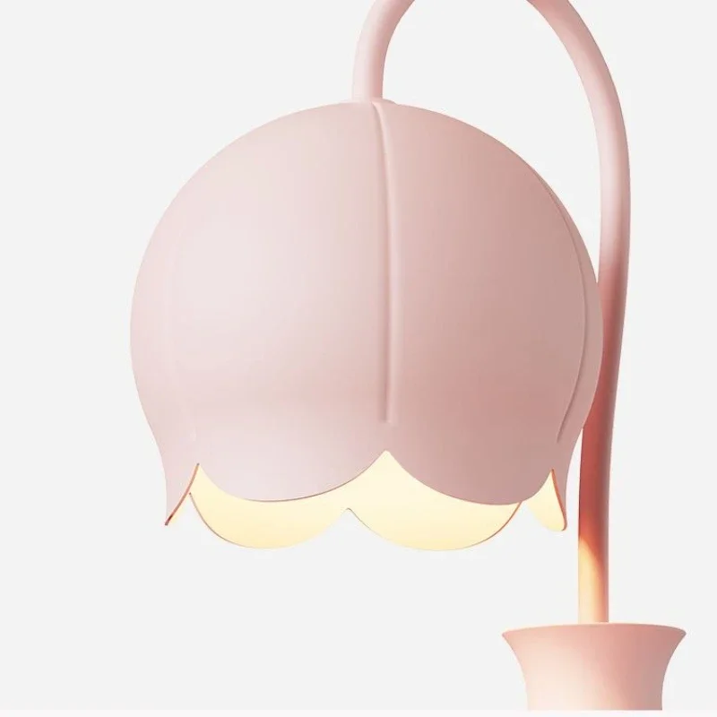 

Melting wax lamp Bedroom bedside decoration ornament Vase Aromatherapy ambient light Christmas wedding gift light