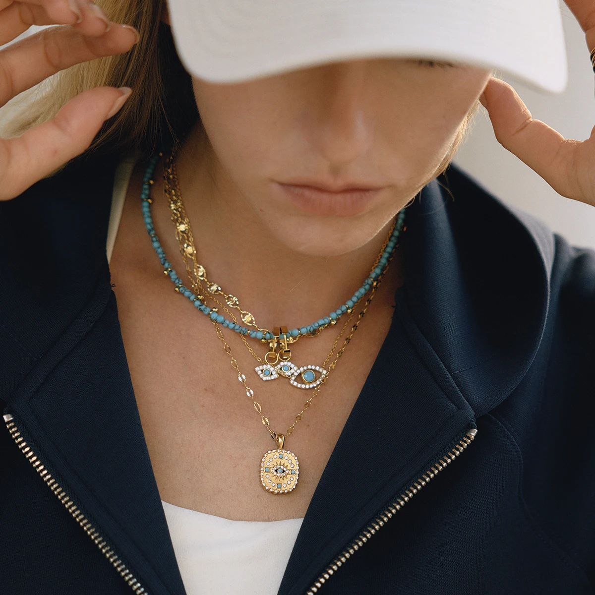 

AIKOER Vintage 18K Gold Color Plated With White Zircon Turquoise Devil's Eye Pendant Necklace Waterproof Stainless Steel Jewelry