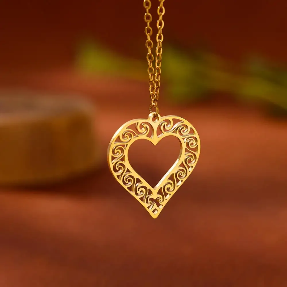 

Stainless Steel Hollow Heart Vine Necklaces For Women Trendy Gold Color Aesthetic Pendant Choker Necklace Jewelry Accessories