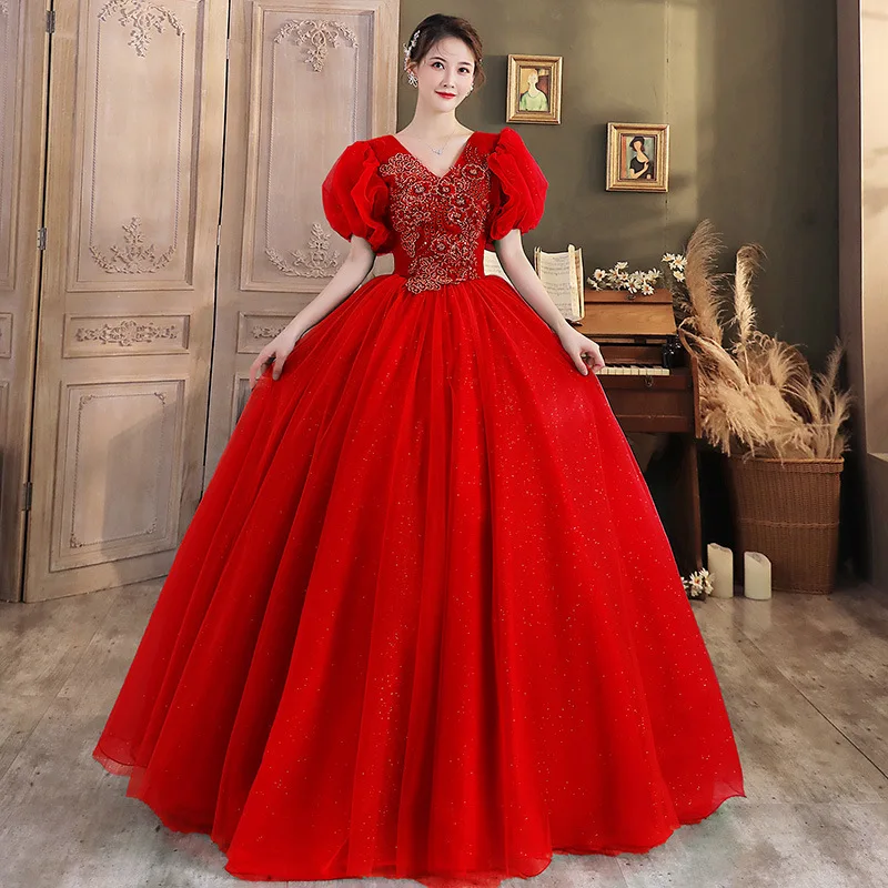 Customized Ball Gown Quinceanera Dresses Appliques Tulle V Neck Prom Birthday Graduation Gowns Vestido De Noche robes de soirée