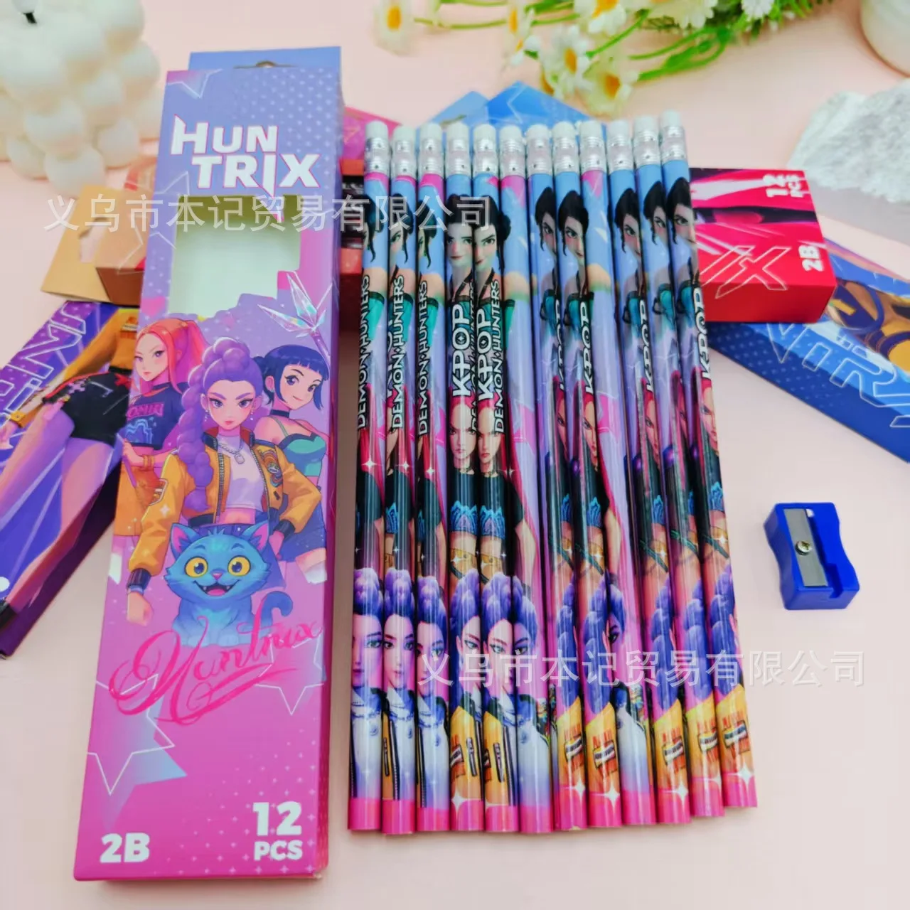 12/48 pièces Kpop démon chasseur crayons gomme en bois 12 crayons par boîte papeterie fournitures scolaires Kawaii dessin animé crayons de noël