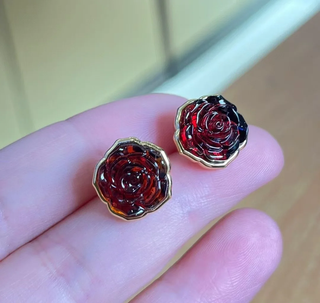 

Certificated High Fashion 925 Sterling Silver Natural Honey Amber Rose Ear Studs Red Gemstone Daffodil Earring Vintage Jewelry