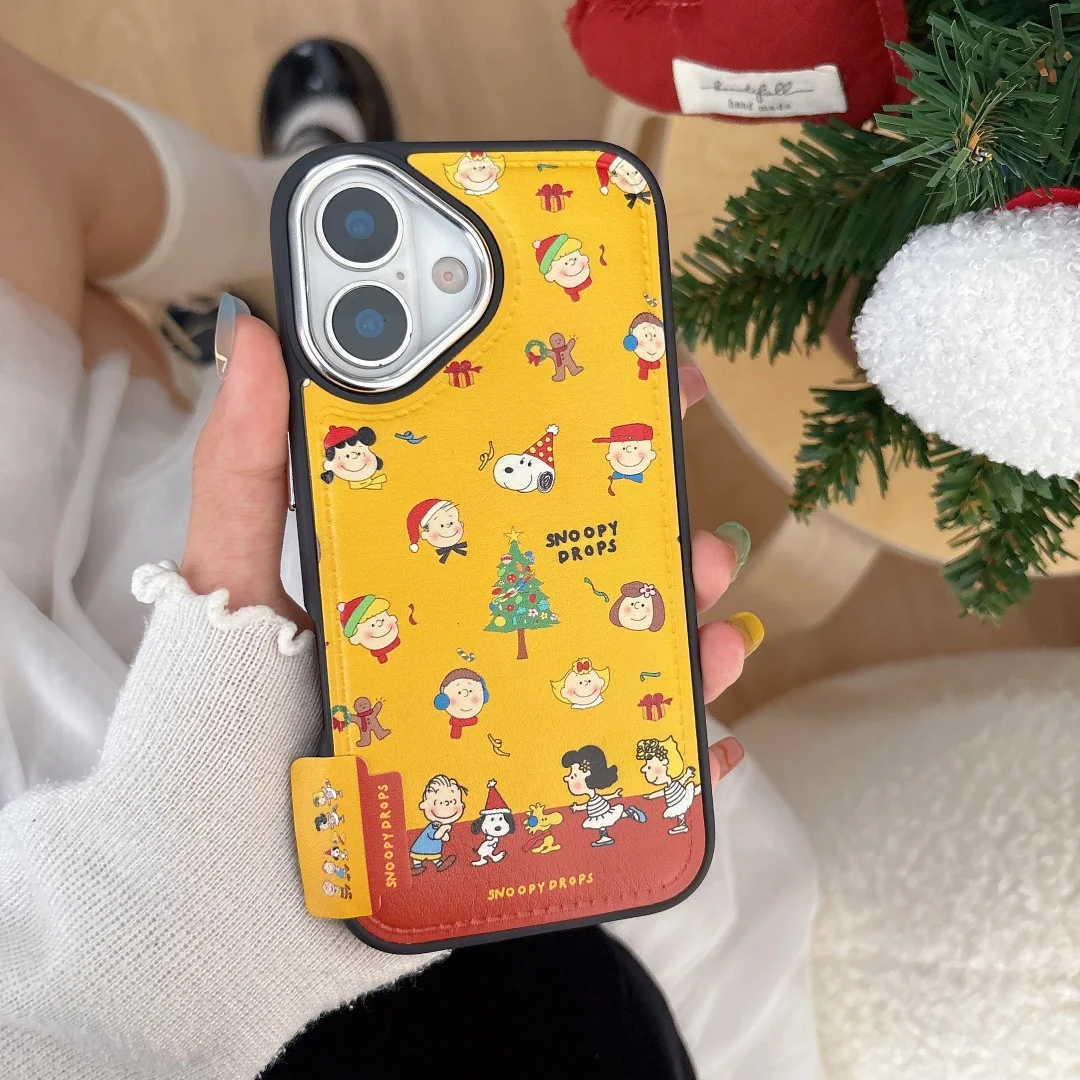 

Merry Christmas Phone Case for iPhone 17 16 15 14 13 Pro Max 16 Plus Xmas Snoopy Label Leather Shockproof Soft Cover﻿
