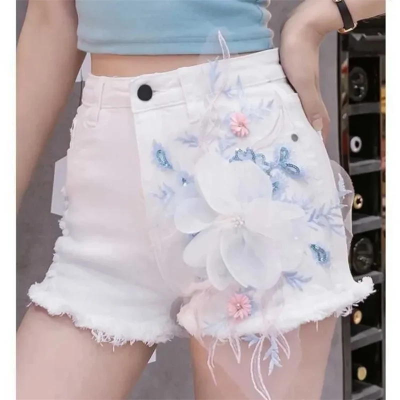 White Denim Shorts Female Summer Students Korean version Loose New Hole Embroidery Elastic Wide leg pants Female Casual Shorts