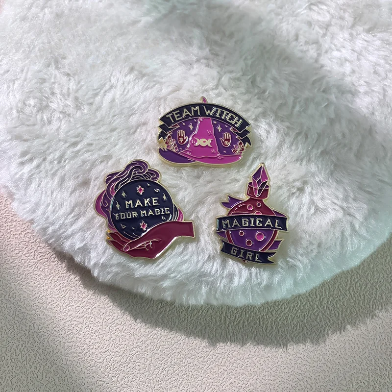 Spells Book Team Witch Enamel Pins Magical Potion Bottle Brooch Lapel Badges Backpack Clothes Punk Gothic Jewelry Gift Wholesale