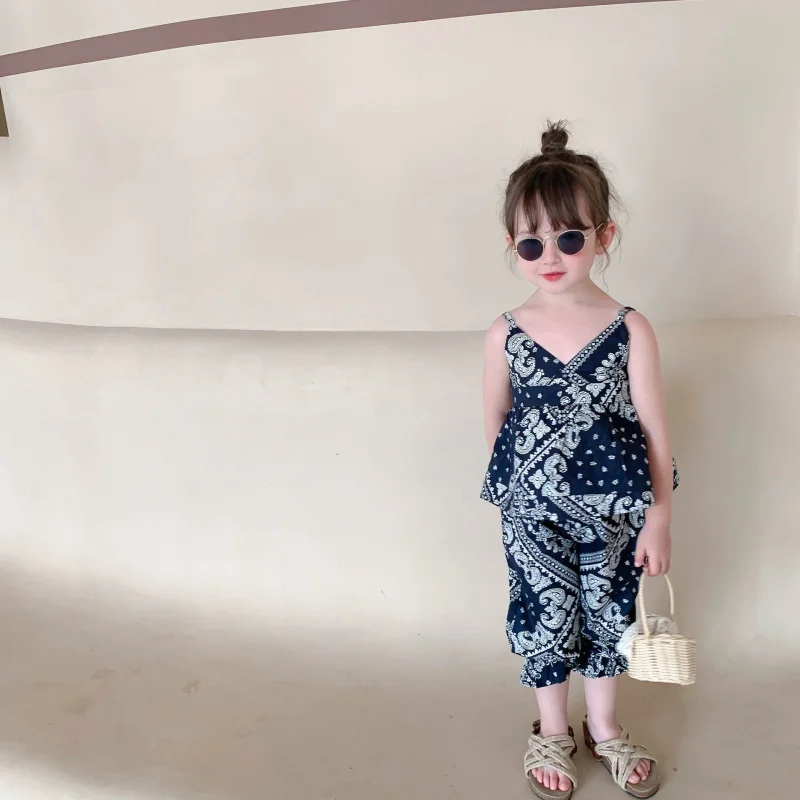 Children's Vacation Style Suit Summer Girls' Sling Shirt+Cropped Pants Two-Piece Set3-8One-Piece Delivery for Children's Clothin