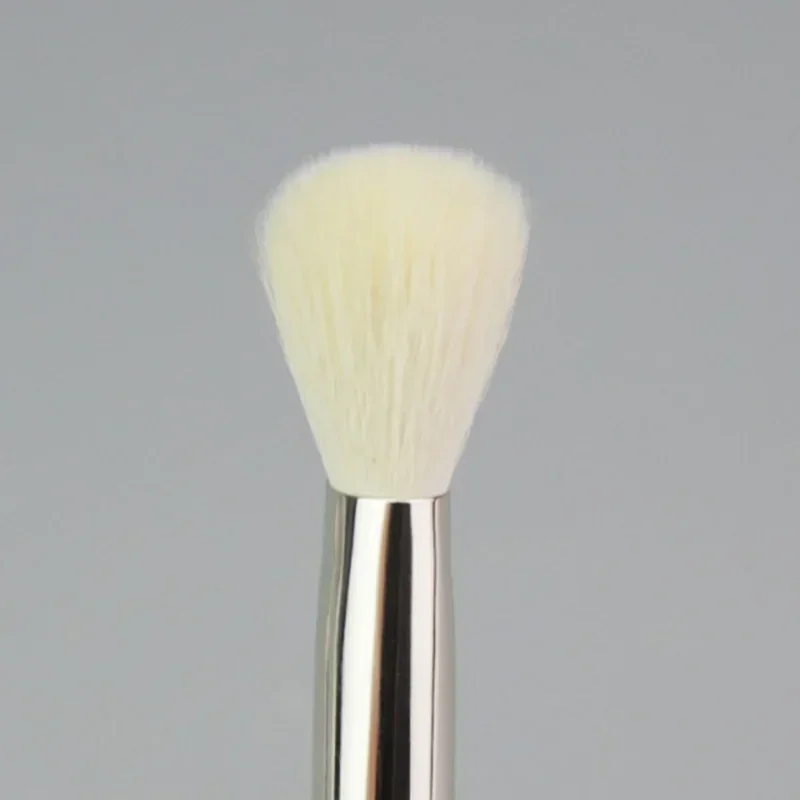 1 pz Pennello per ombretto per naso Pennelli per trucco contorno angolato Capelli di capra Viso Bronzer Naso Silhouette Ombretto Pennello per miscelazione cosmetico