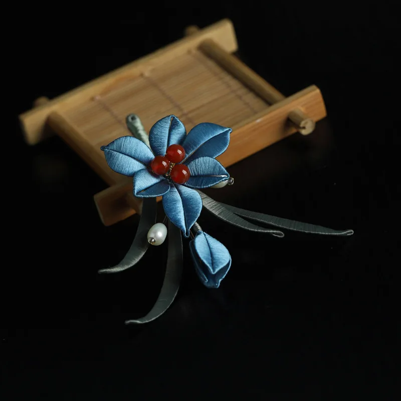 Chinese Style Handmade Real Silk Filigree Velvet Flower Brooch Classical Cheongsam Blue Orchid Accessories Baita