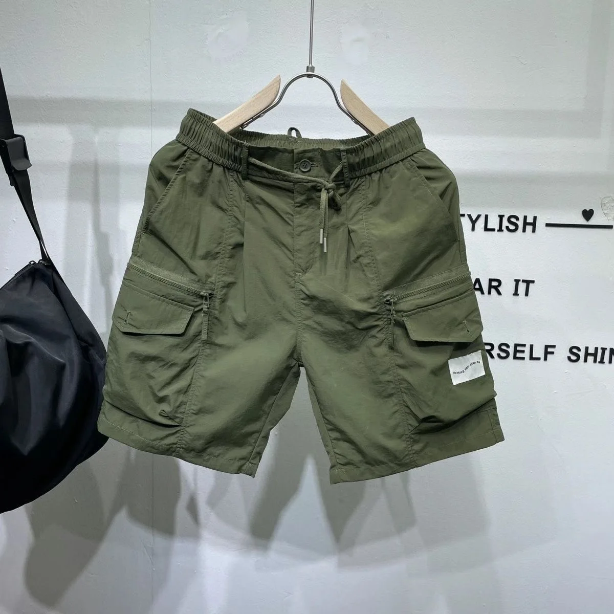 

Men's Casual Workwear orts with Large kets Dstring Elastic Waist Straight Leg Five-Quarter Length Summer Trendy Loose...