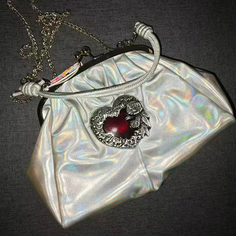 

Сумка-клатч Y2K с серебряным сердечком и застежкой Kiss Lock, винтажная, из атласа с рюшами, готическая, с цепочкой и розой, на плечо, для вечеринок, свадеб и выпускных вечеров