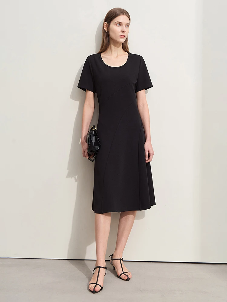 

Amii Минимализм Вязаное платье трапециевидной формы для женщин, лето 2022, новые однотонные эластичные платья миди с U-образным вырезом и короткими рукавами, тонкие элегантные платья миди 12422086