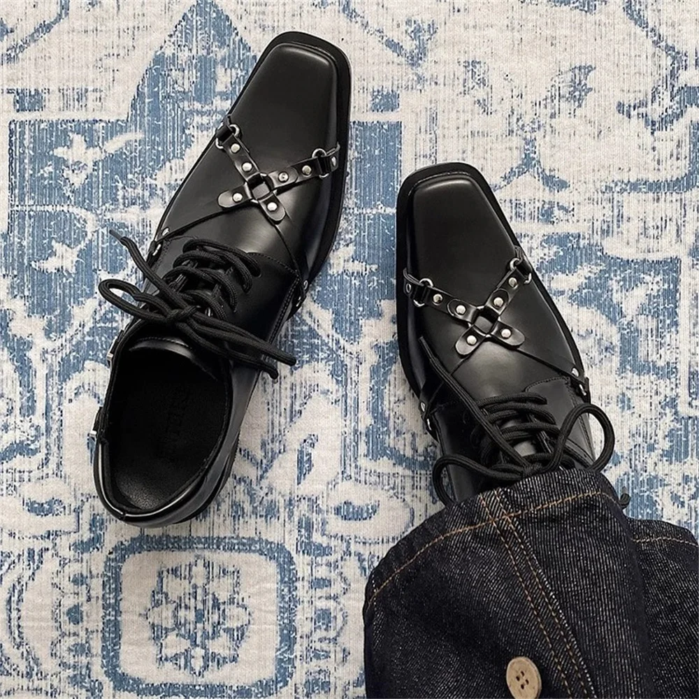 

Black Derby Shoes 2025 New Versatile Punk Style Strap Design Leather Shoes for Men Buckle Strap Rivets Decor Casual Shoes