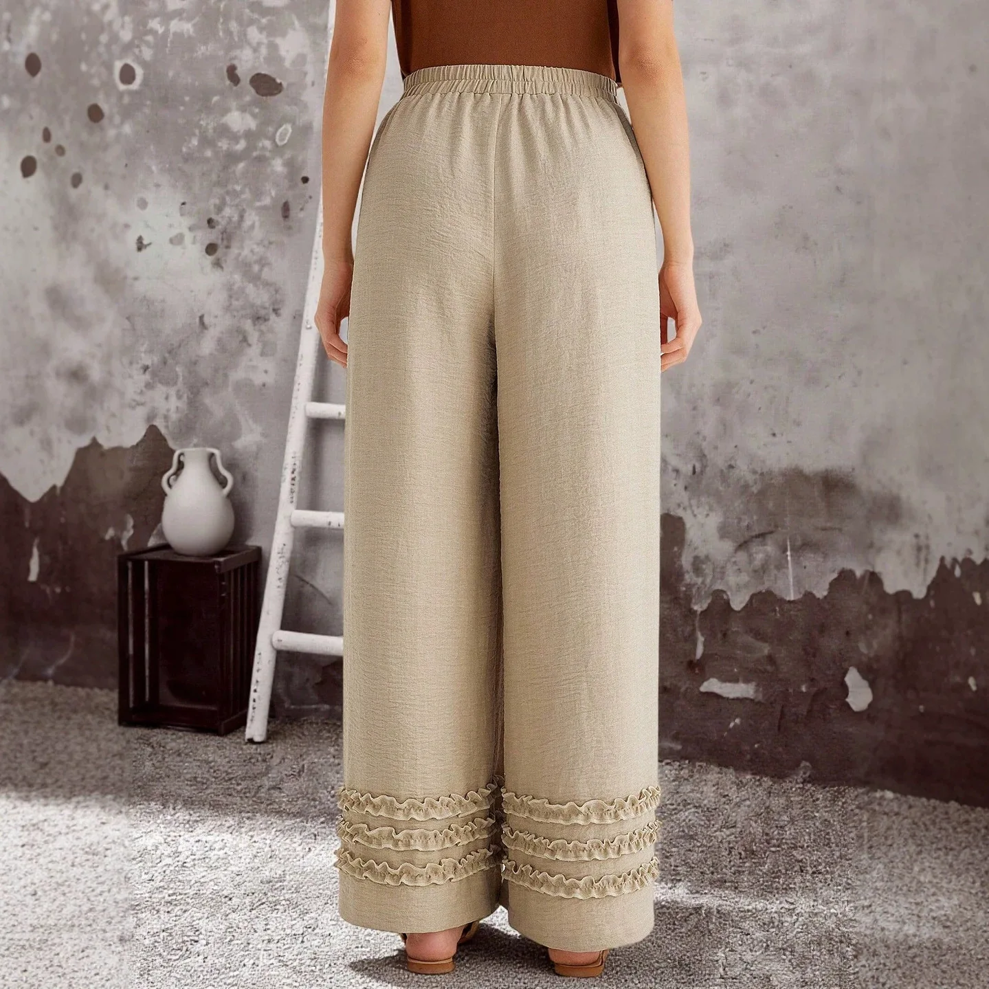 2026 Plus-size Beige Cotton And Lines Wide-leg Pants. With Drawstring Elastic Waist And Multi-layered Ruffled Hem Random Long