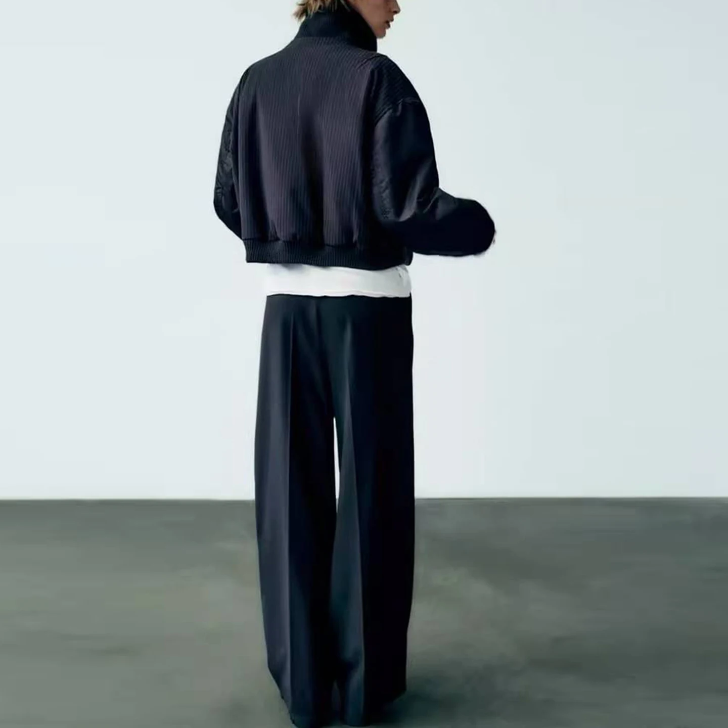 패셔너블한 지퍼 스플라이스 파일럿 재킷 여성용 가을 신상품 통기성 폴리에스터 코트 일상 착용용