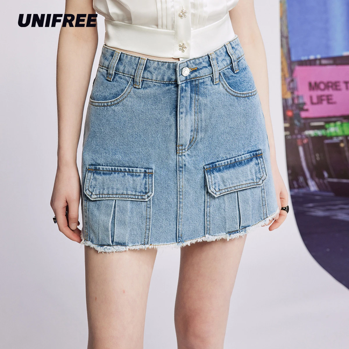 

UNIFREE Vintage Mini Cargo Skirt Hotsweet Sexy A-line Large Pockets Women's Skirt Denim Streetwear New 2023 Summer Skirt