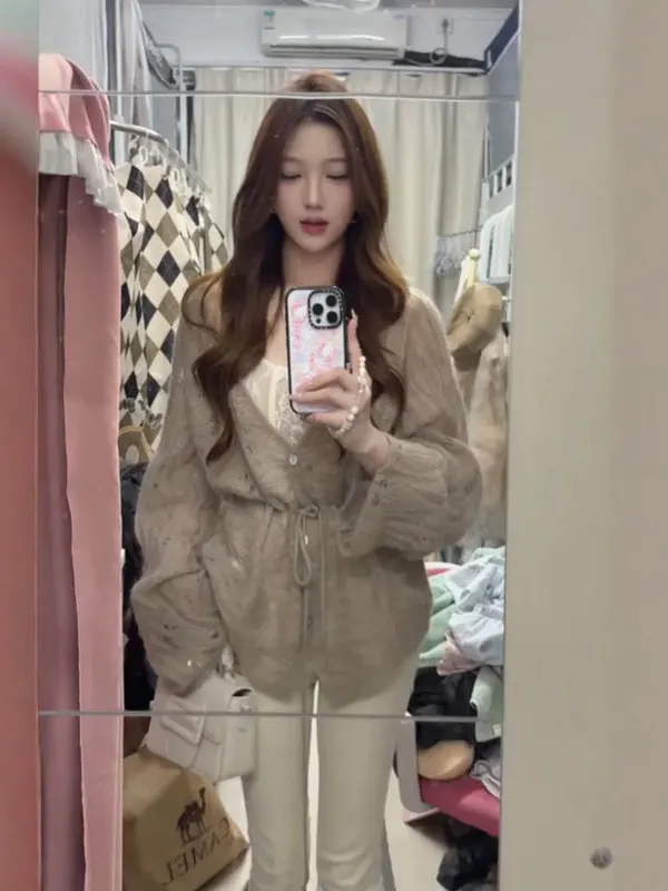 

Delicate Style V-Neck Waist-Cinched Cashmere Knitwear Elegant Top Trendy Spring Fashion Soft Medium Gauge Long Sleeve Cardigan