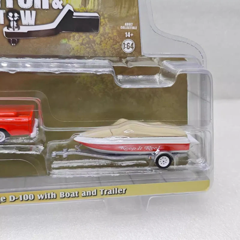 

GreenLight 1:64 Series 33 1967 D-100 with Boat and Trailer Alloy Simulation Car Model Collection Display Ornament Toy Gift
