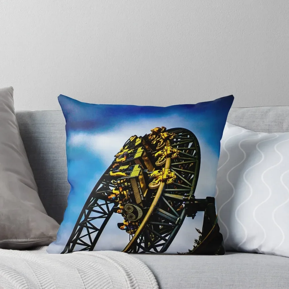 The Smiler Throw Pillow anime girl Pillowcases Cushion Covers Sofa Room decorating items Pillow