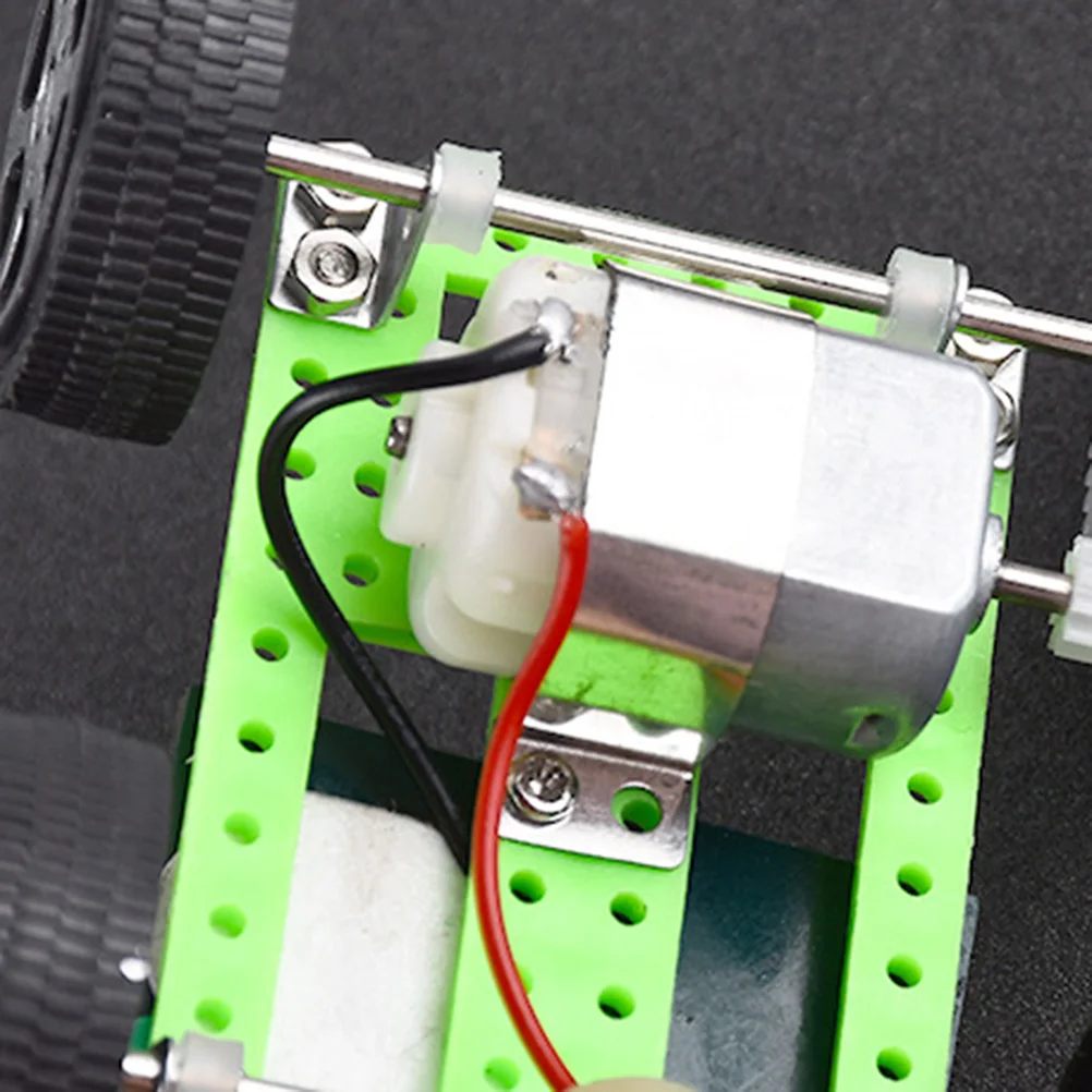 

DIY solar car car solar car toy assembly solar car DIY car