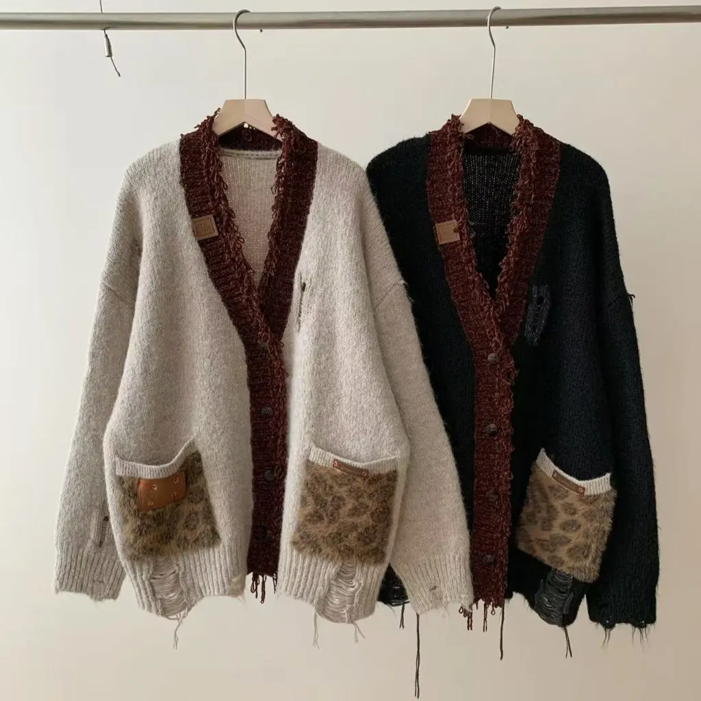 

Women's Loose Knitted Cardigan Sweater With Pocket Leopard Print Lazy Style Hole Design Thickened Autumn Winter New Arrival