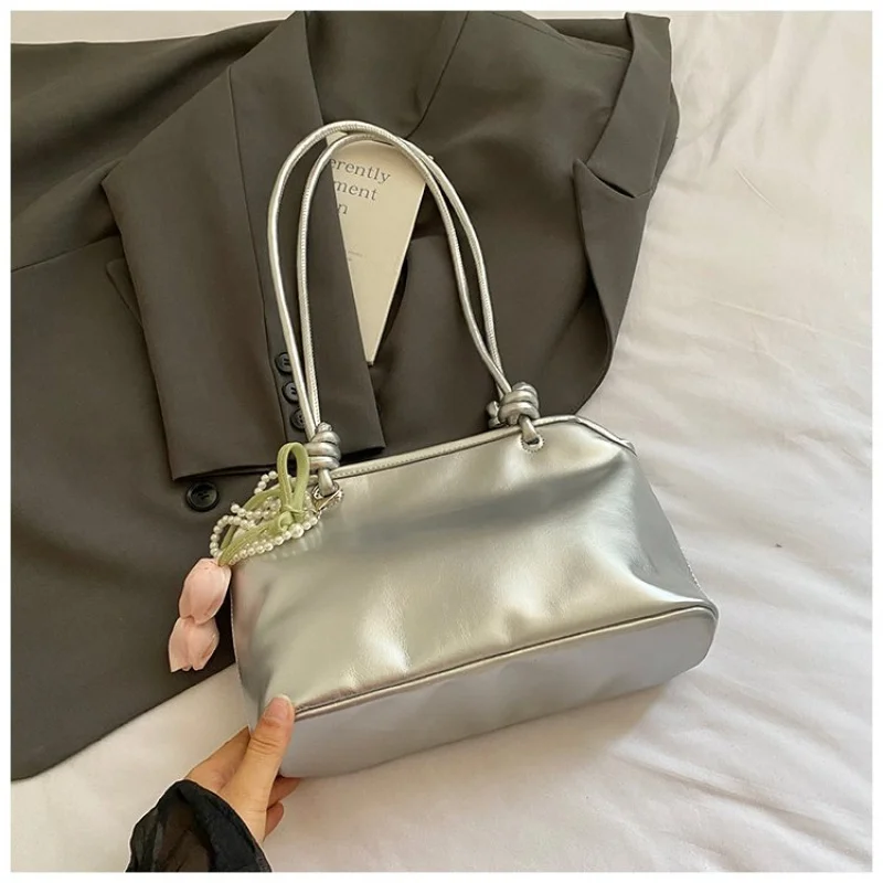 

Classic Ladies Handbag - High-Quality Leather Tote Bags Shoulder Bag By Famous Designer With Elegant Design