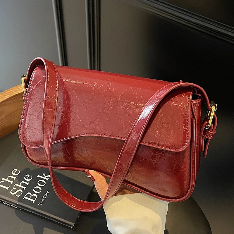 

Texture Square Bag For Women Fashion Patent Leather Glossy Crossbody Bags Retro Casual Handbags Female Commuter Shoulder Pack
