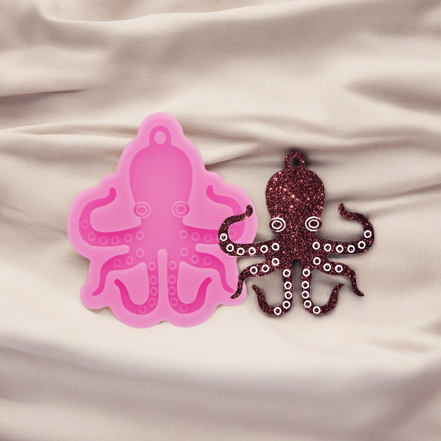 1PC Ocean themed Fish, Turtles, Penguins Sting Rays Epoxy Keychain Silicone Crafting Resin Molds Casting Jewelry