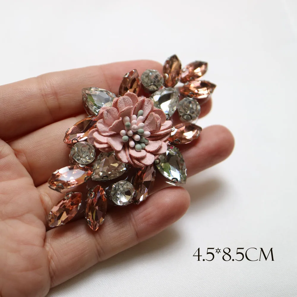 1pc crystal flower beaded appliques patches for clothing DIY  iron on rhinestone patches Embroidery parches bordados para ropa