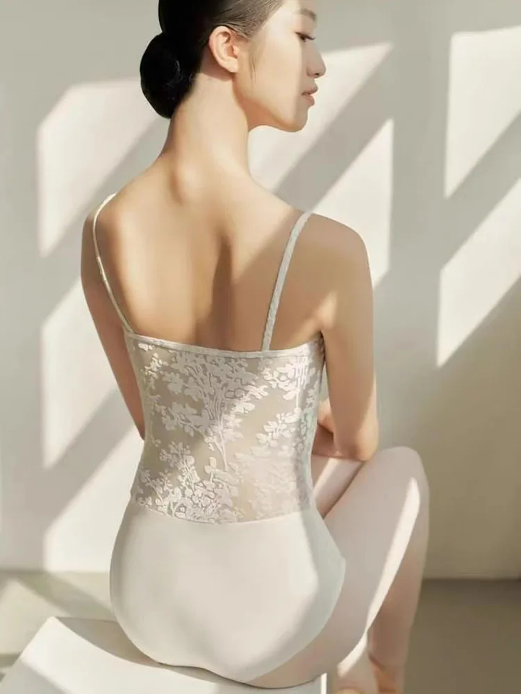 Ballet Burnout Turnpakje Strakke pasvorm Dansoefenpak Gymnastiekbodysuit Damesfluwelen stof Balletdanskleding