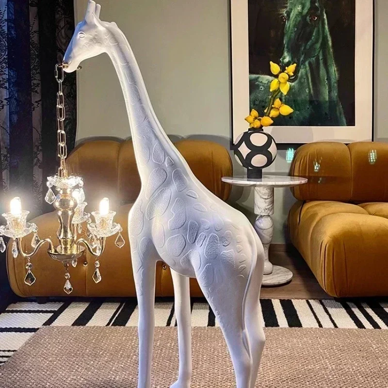 Giraffe Nordic Creative Postmodern Resin Floor Lamp for Living Room and Bedroom with Decorative Lights Floor Lamp