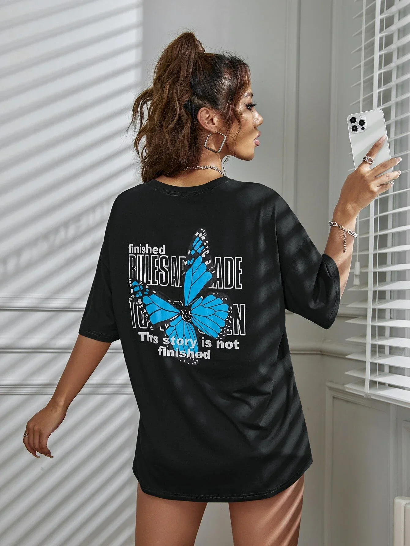 تي شيرت بأكمام قصيرة للنساء ، قميص بأكمام قصيرة غير رسمي وجيد التهوية بتصميم فراشة زرقاء ، ملابس الشوارع #6