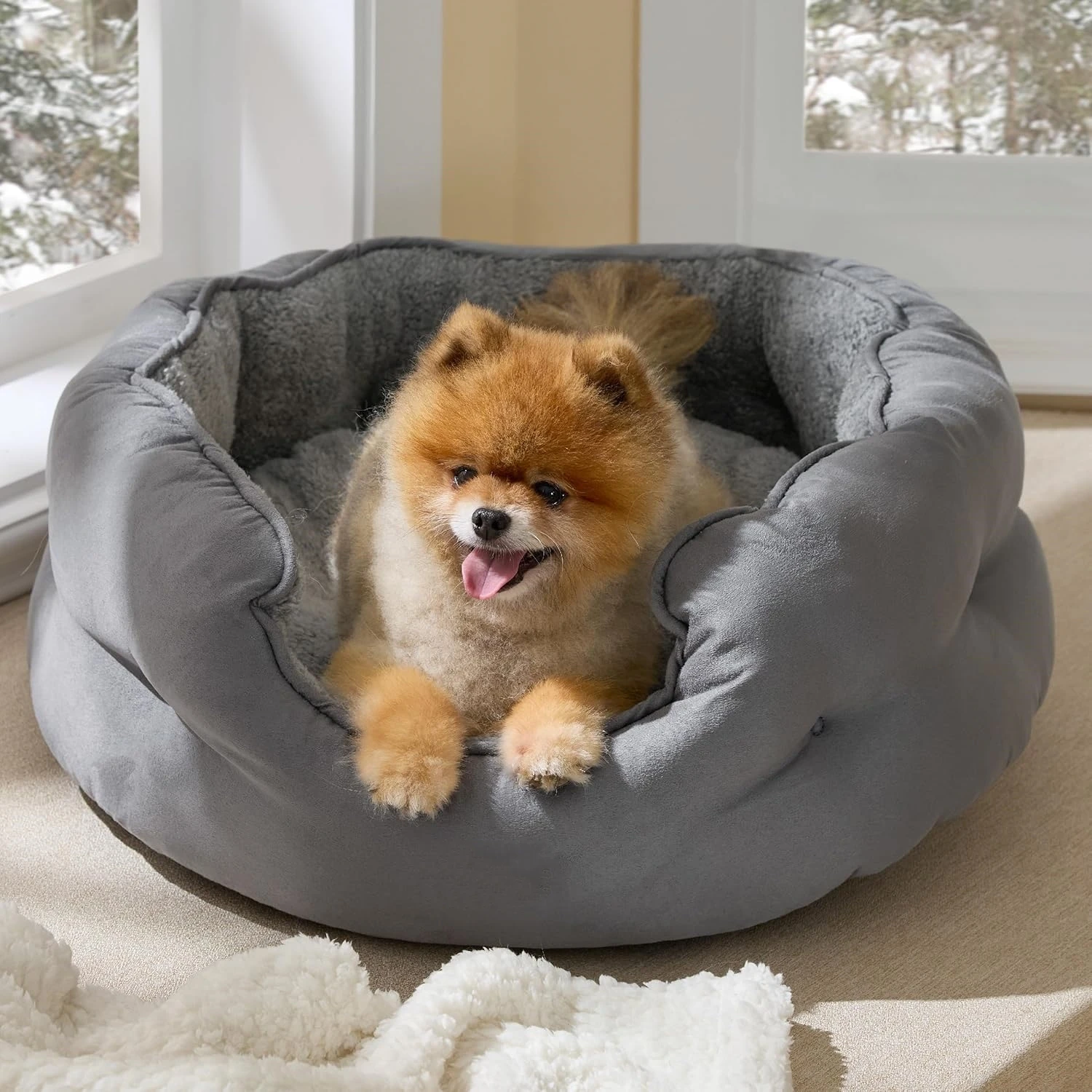 

Round Dog Bed for Small Medium Sized Dogs or Cats Comfy Soft Cat Beds with Non-slip Bottom Washable Pet Bed for Puppy and Kitten