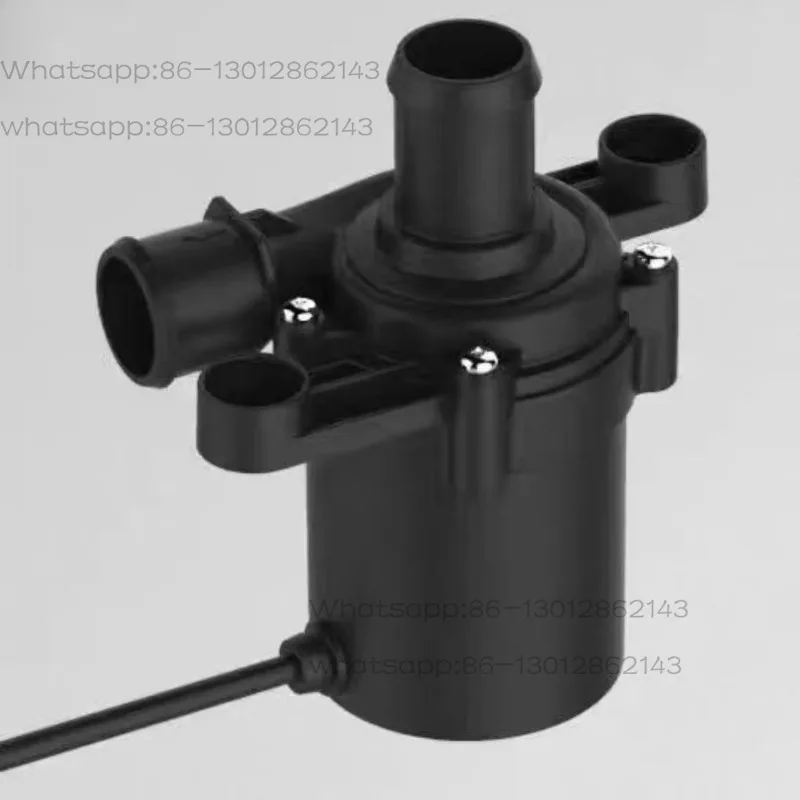 Universal water tank m-o-del with buil-t-in booster pu-mp 12V toilet