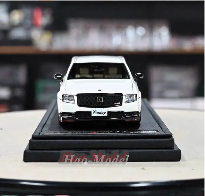 IG 1/43 For Toyota Century GRMN Car Model Resin Diecast Simulation Kids Toys Boys Birthday Gifts Hobby Display Collection White