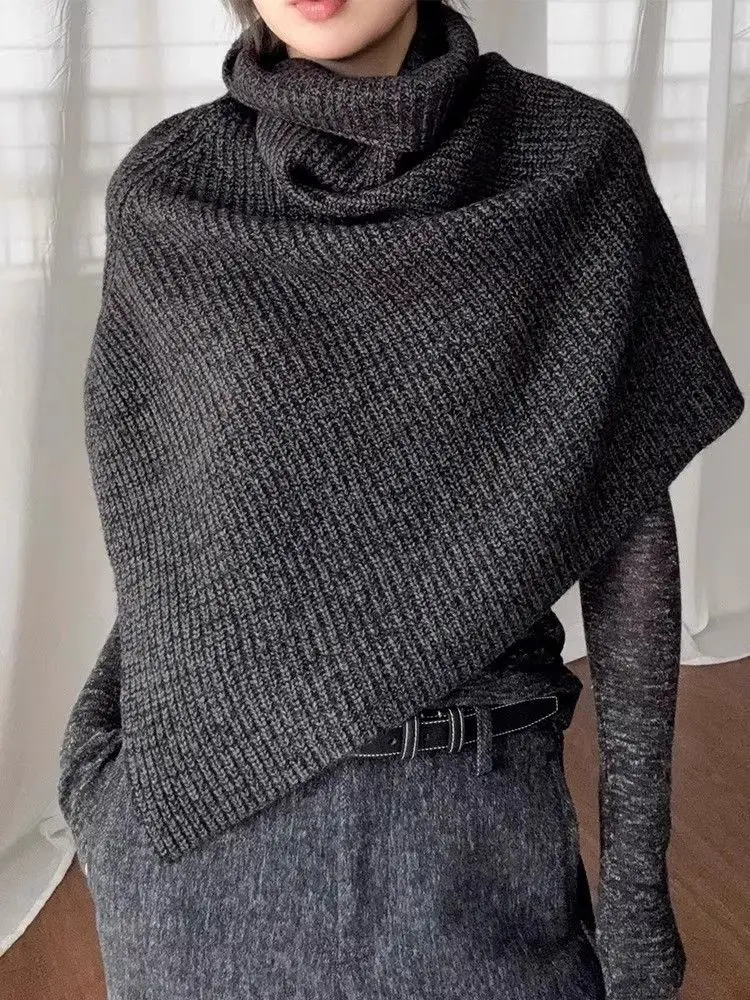 الرمادي الداكن الياقة المدورة محبوكة المرأة الشتوية الشعور الراقية مكدسة بأطراف مقسمة، السترة، غطاء الرقبة، شال، وشاح سميك.