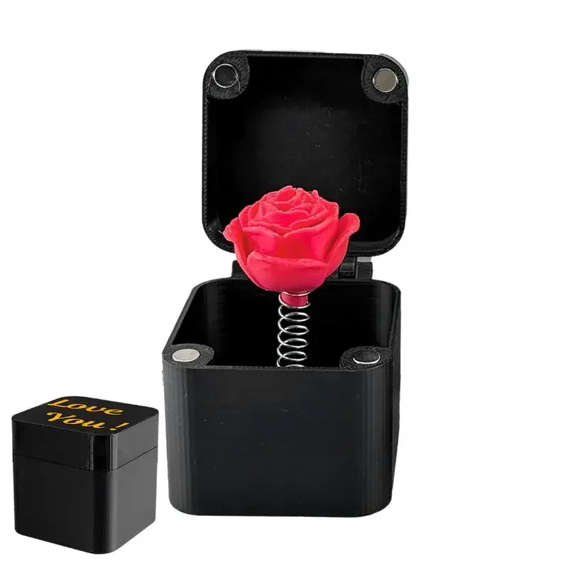 Surprise and Fun Creative Gifts Valentine's Day Love Rose Gift Box Office Desk Decoration Home Decoration Ornament