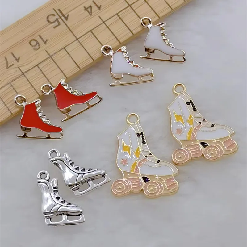 10PCS fashionable sports charm enamel zinc alloy roller skates, Ice skate pendant accessories charm DIY jewelry discovery