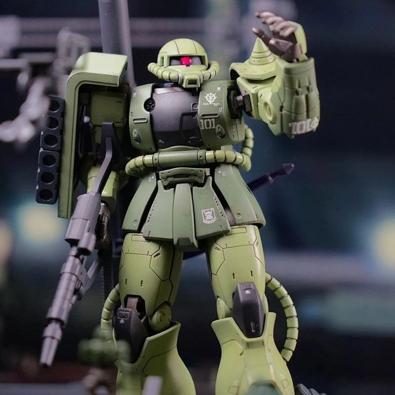 GUNDAM Gioco di animazione Giocattoli periferici HG 1/144 Giocattolo di assemblaggio ZAKU BLACK TRI-STARS Anime Figure Azione Collezione di modelli mobili