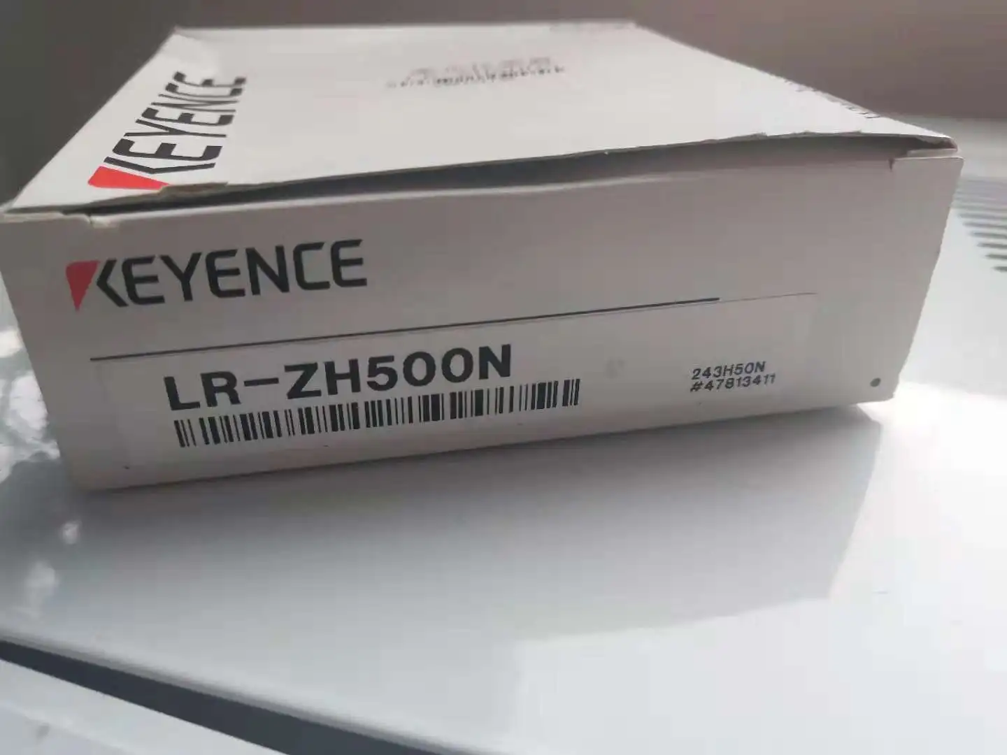 

2025 brand new original, laser photoelectric sensor LR-ZH500N in stock