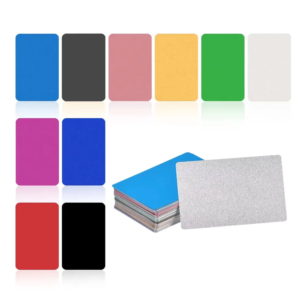 

100 шт. металлическая табличка с именем, визитные карточки, многоцветный алюминиевый металлический лист, лазерная гравировка, тестовый материал для DIY, визитная карточка