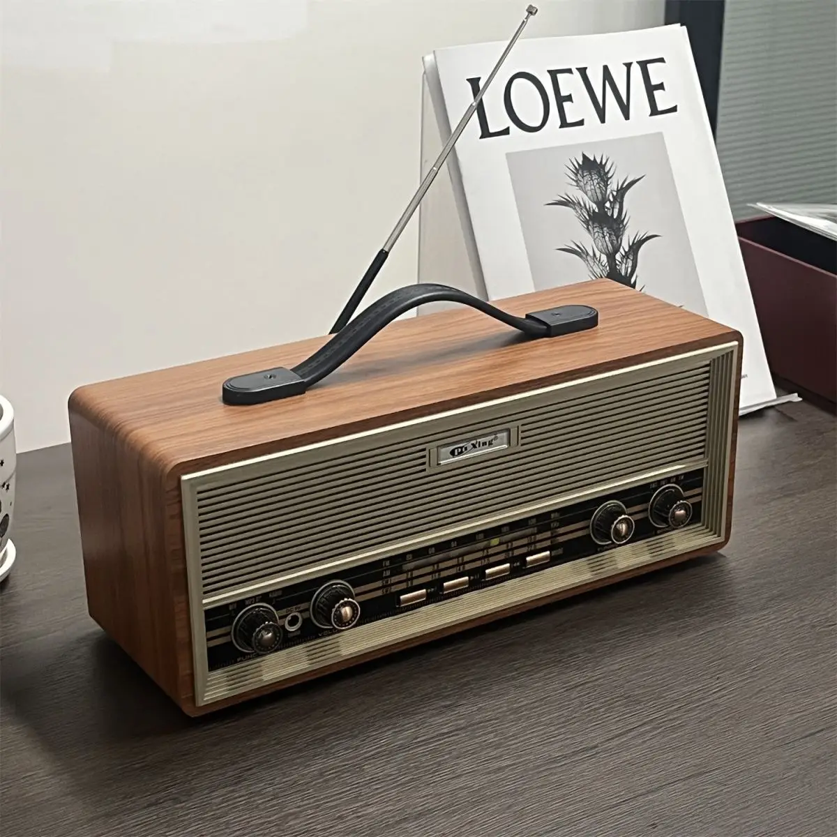 

Portable Home Classic Antique FM/AM/SW Radio Wooden Elegant Retro Wireless Bluetooth Speakers Support TF/U Disk Player for Gift