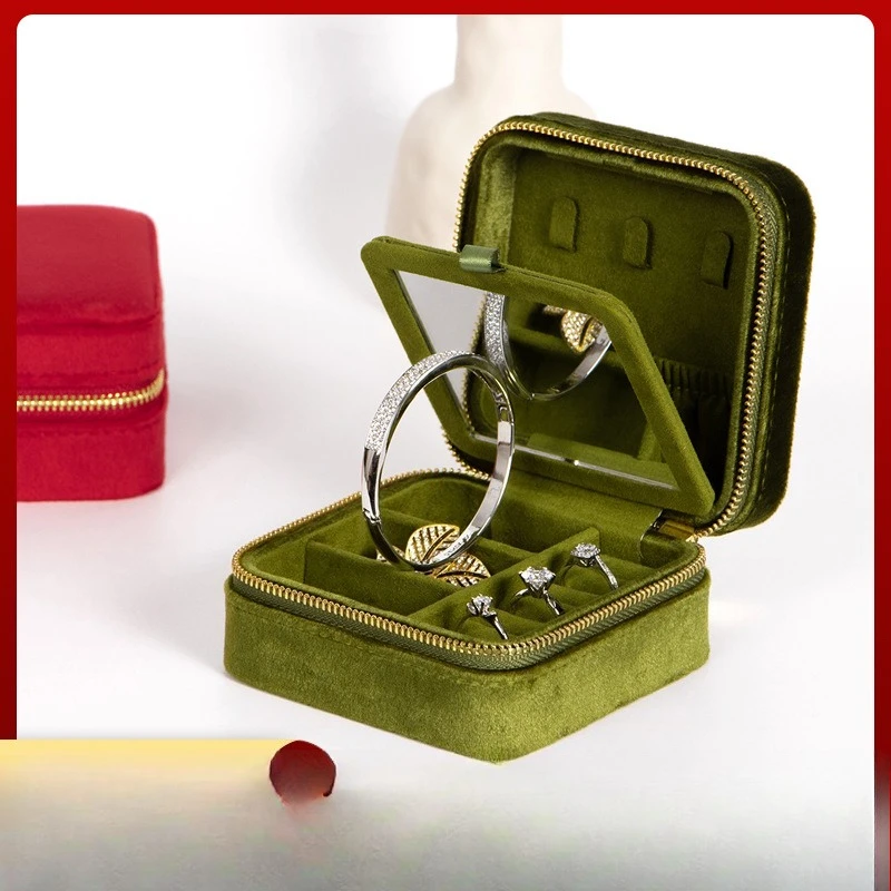 

Бархатная коробка для хранения ювелирных изделий и портативный мини-чехол для сережек и шпилек-органайзер из бархатного материала