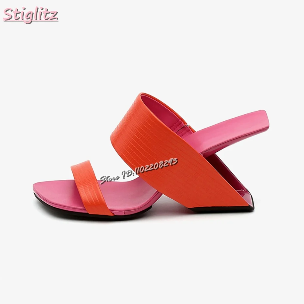 الرجعية الأفعى نمط النعال ساحة تو منقطة غريبة نمط الكعوب الصنادل 2025 الصيف المرأة في الهواء الطلق فساتين راقية الأحذية