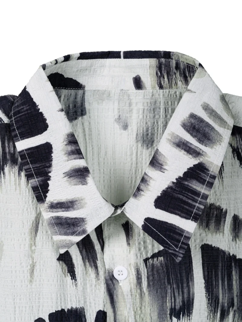 2025 European size men's summer short-sleeved new 3D geometric print pattern shirt with collar, casual beach top