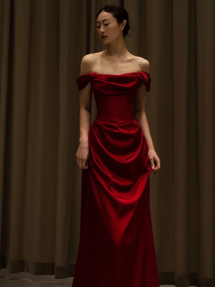 

Красное вечернее платье на одно плечо, роскошное свадебное платье с длинным шлейфом для свадьбы и помолвки