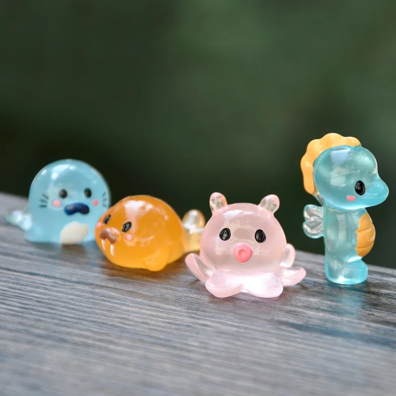 5Pcs New Glow-in-the-dark Marine Animal Series Resin Doll Toy Model Micro-landscape Fish Tank Decoration Small Ornaments