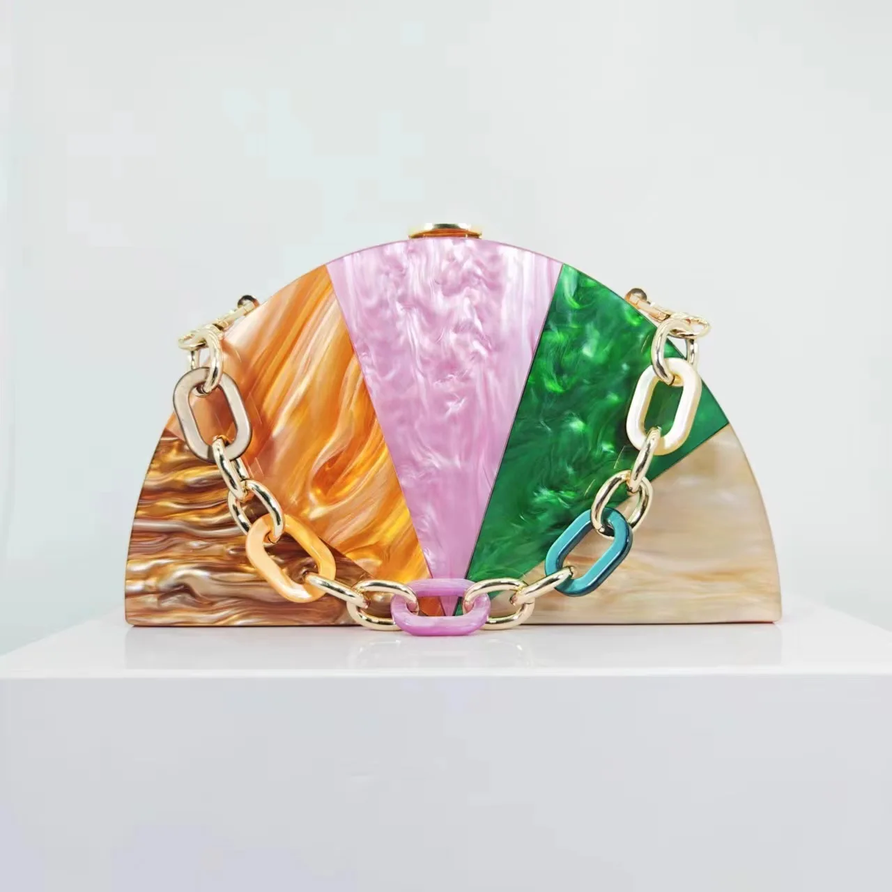 

Women's Splicing Contrasting Color Oblique Span Bag Semi-circular Acrylic Bag Fashion Wedding Dinner Clutch Luxury Bags Designer